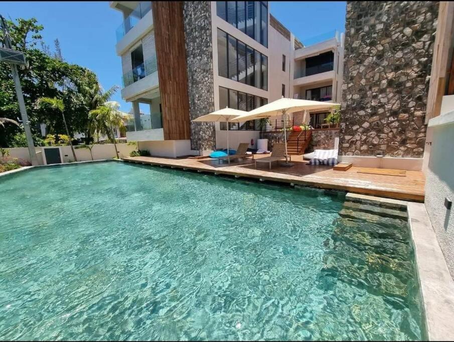 Penthouse Vue Sur Mer 200M2 Pereybere Beach Buitenkant foto